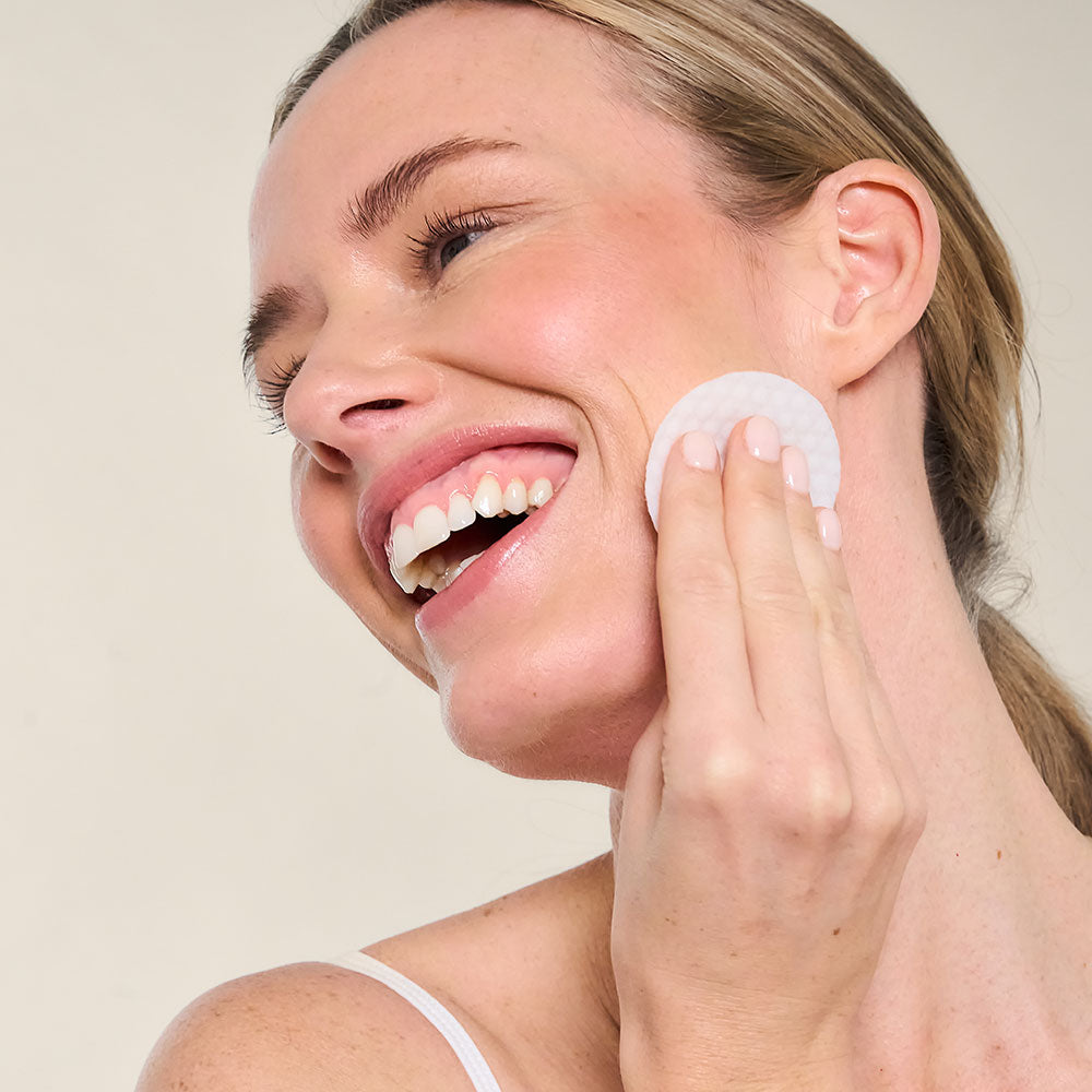 Hva er peel pads og hvordan bruker du dem?